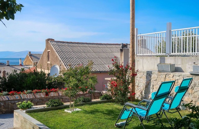 Wonderful private villa for 13 guests with A/C, WIFI, TV, terrace and pets allowed