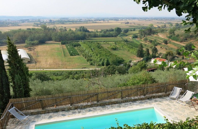 Wonderful private villa with private pool, WIFI, A/C, TV, terrace, pets allowed and parking