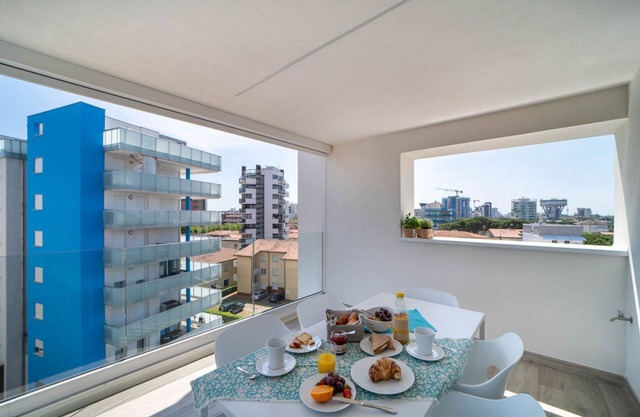 Wonderful seaview apartment in a prestigious residence