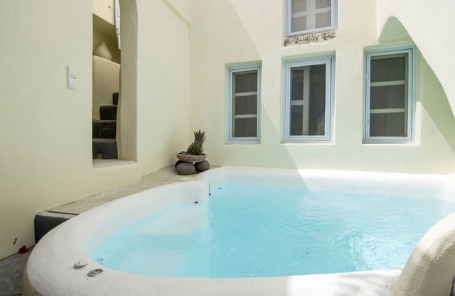 Wonderful Santorini Villa | 2 Bedrooms | Villa Cycladic | Outdoor Pool and.
