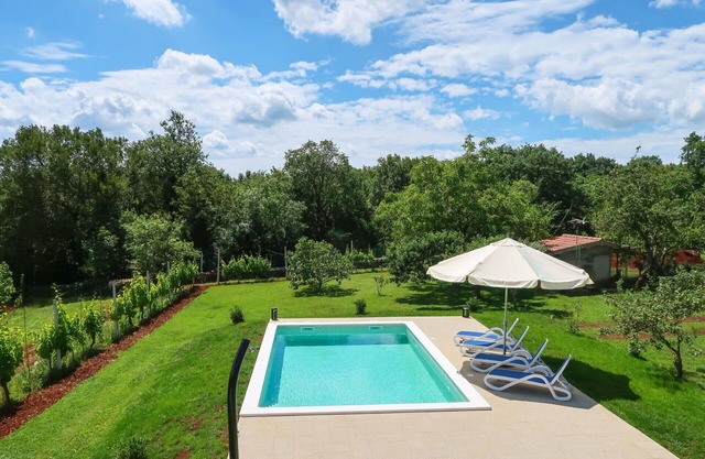 Wonderful villa for 6 people with private pool, WIFI, A/C, TV, terrace and pets allowed