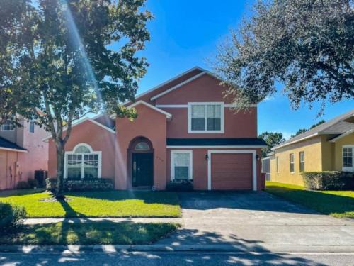 Woodcrest Luxury