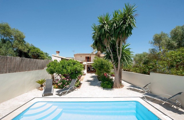 Woodhouse - Villa With Private Pool In Ariany