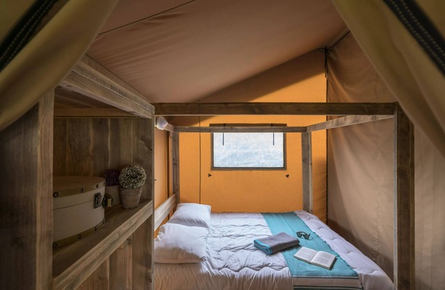 Woody Lodge 3 Zimmer 6 Personen Ohne sanitäre Einrichtungen