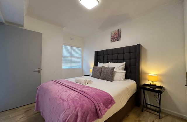 Woodys N Brooks Luxurious Apartment 7