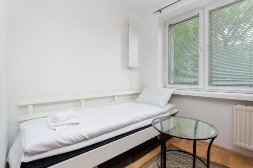 Wrocławska Standard Studio by BookingHost