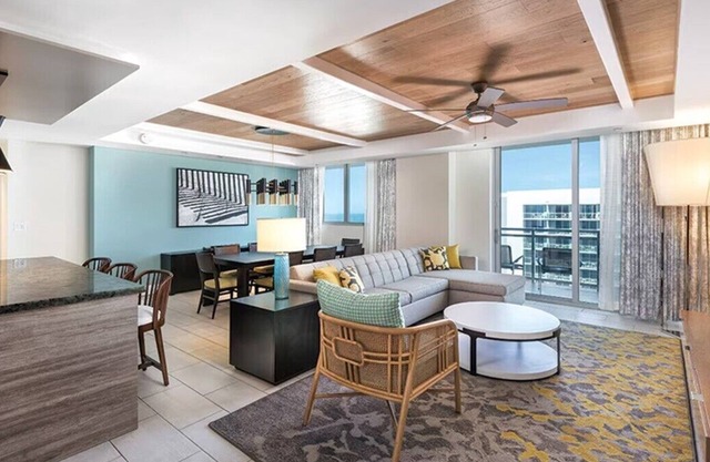 Wyndham 4 Bedroom Presidential - Clearwater Beach Resort