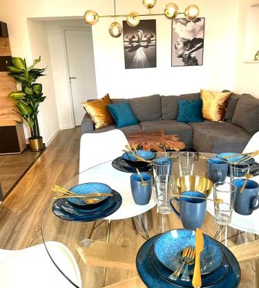 YAYstay - 58m2 - Bahnhof - Smart TV - Internet - Kaffee - Waschmaschine - Trockner