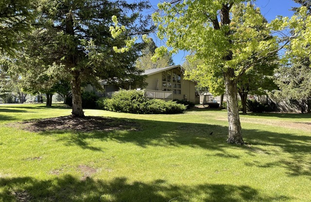 Year round mountain retreat