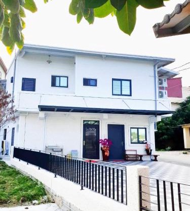 Yellow Mountain Homestay