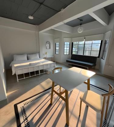 Yellow Place Sukhumvit Soi 2 -เยลโล เพลส สุขุมวิทซอย 2