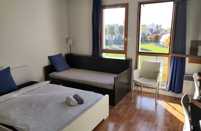 Yifan's Sunny Studio 10 Minutes à La Défense