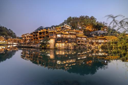 YiQuan RIVERVIEW B&B