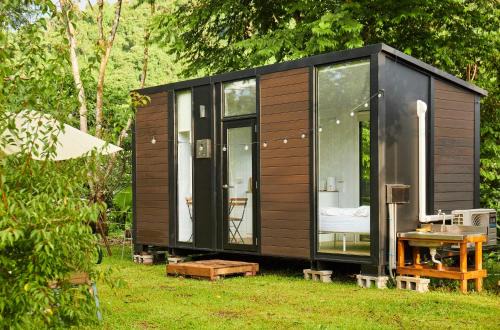 Yiyouguo 1 by Tiny Away