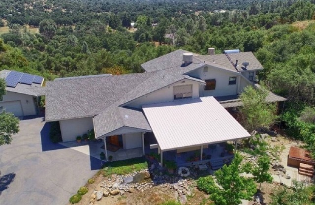 Yosemite Getaway With Excellent Views