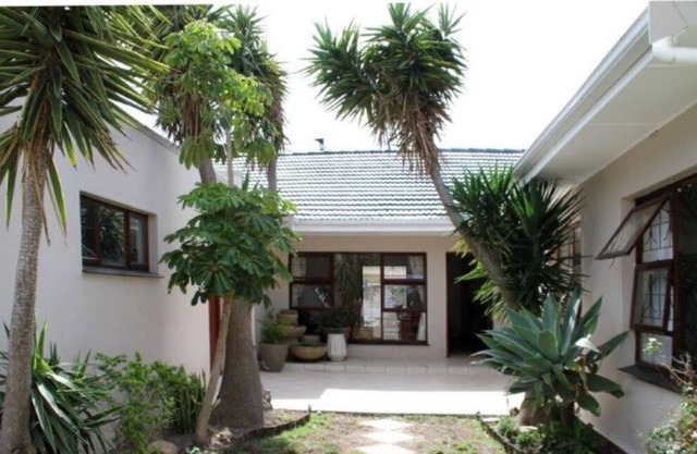 Your Executive and Exclusive Home away from Home