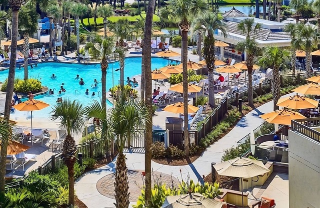 Your Home in Hilton Head Paradise! Garden View Unit w/Patio! Pools & Spa Onsite