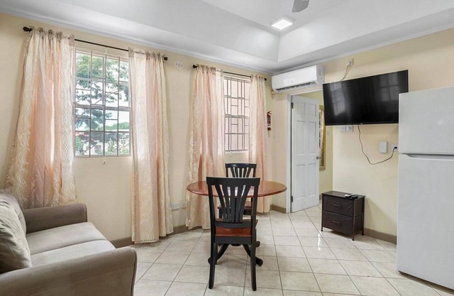 Your quiet refuge at Kaibus Place await. Comfortable self-contained apartment