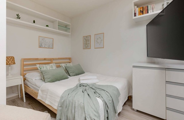 Zajączka 17 | Bright Studio | Balcony | Warsaw