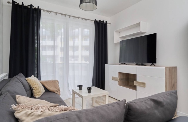 Zakładowa 7 | Cozy Apartment | Balcony
