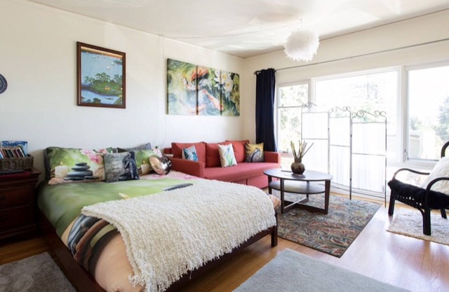 ❤ Zen Den Studio in the Berkeley Hills! ★BAY VIEWS★ HOT TUB★PARKING★PETS WELCOME