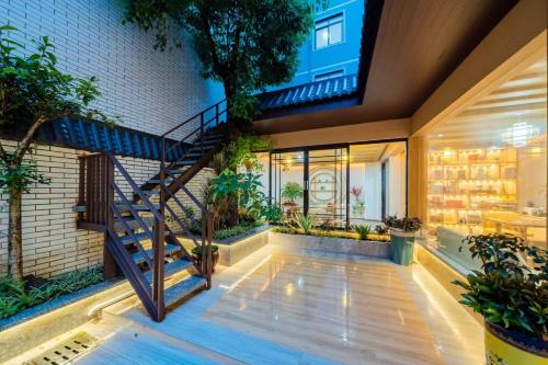 Zhongshan Pingao Wensu Hotel