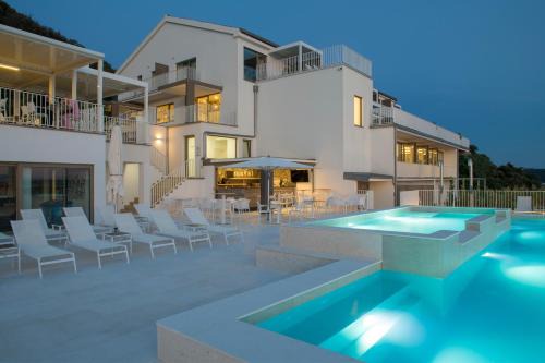 Zlatni Zalaz,Apartments,Supetarska Draga