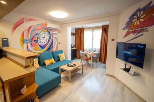 Burgas Center Apartment | Бургаски вечери Burgas nights