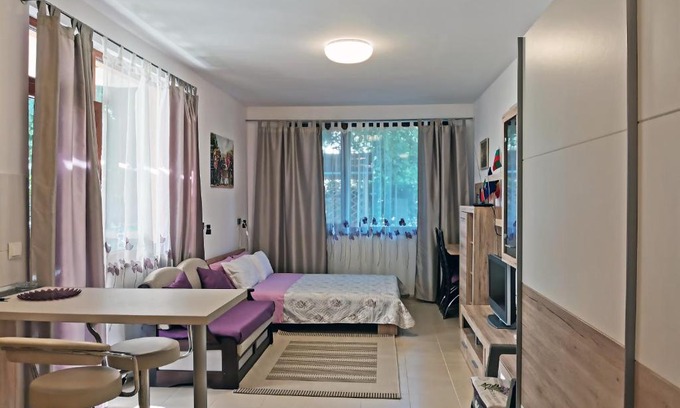 Primorsko Apartment | Светлая новая студия в Приморско
