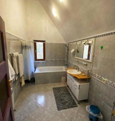 Almaty Apartment | Юрта в городе