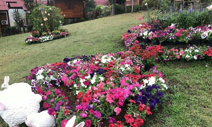 Khaem Son House | ภูน้ำทิพย์ รีสอร์ท