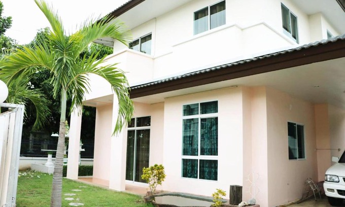 Kanchanaburi Resort | สบายกาญจน์