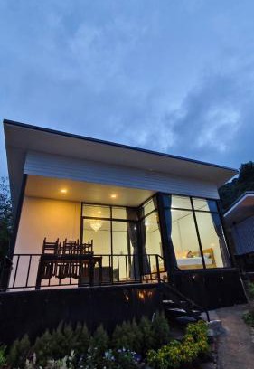 Chom Thong Villa | อินทนนท์ บ้านพักเล่าจู Inthanon Laoju House