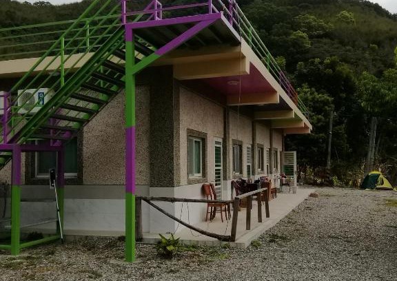 Guanshan House | 台東民宿 關山桃花心木民宿農場