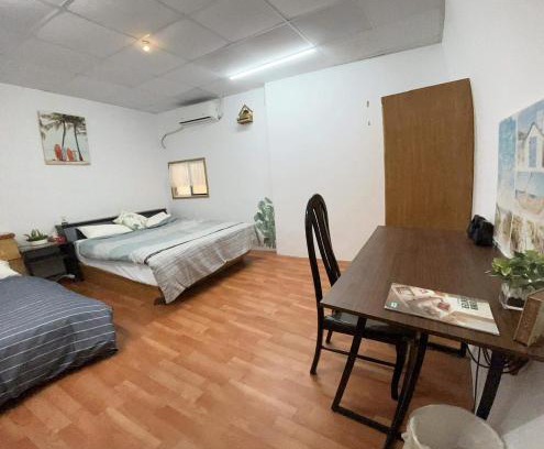 Old Town Hotel | 安北路與古堡街口7-11正後方