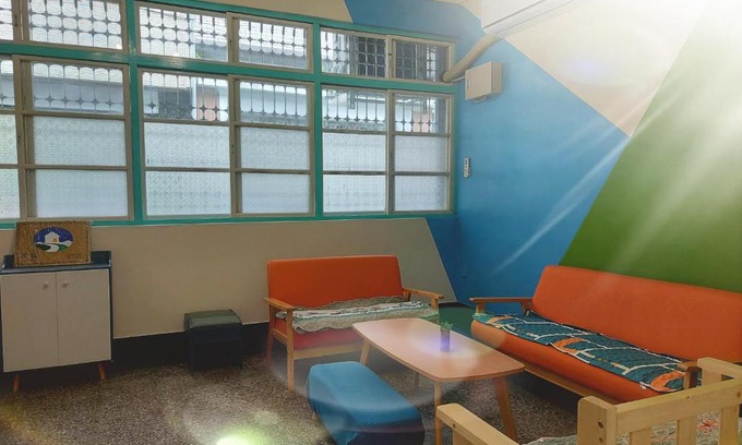 Taitung City Centre House | 老宅小巷6人包棟民宿