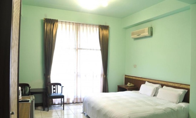 Puli House | 花卉驛棧