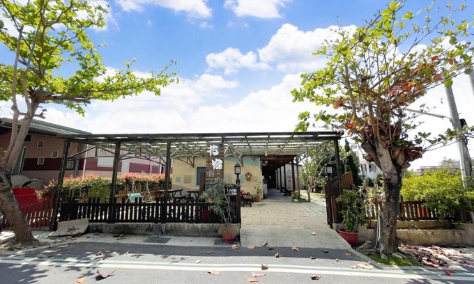 Xiaoliuqiu House | 花宿 民宿