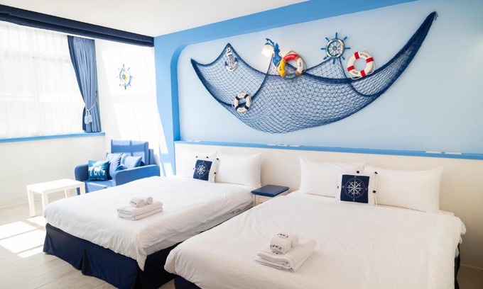 Gushan District House | 迎曦醉月主題民宿