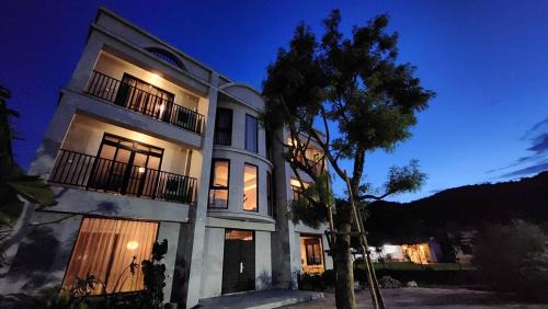 Jiaoxi Bed & Breakfast | 野在山縵