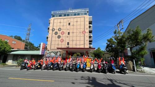 Zhongliao House | 長龍客棧