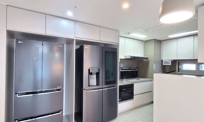 Banpo-dong Apartment | ＃강남 세련된 신축 아파트＃3Room 2Bath