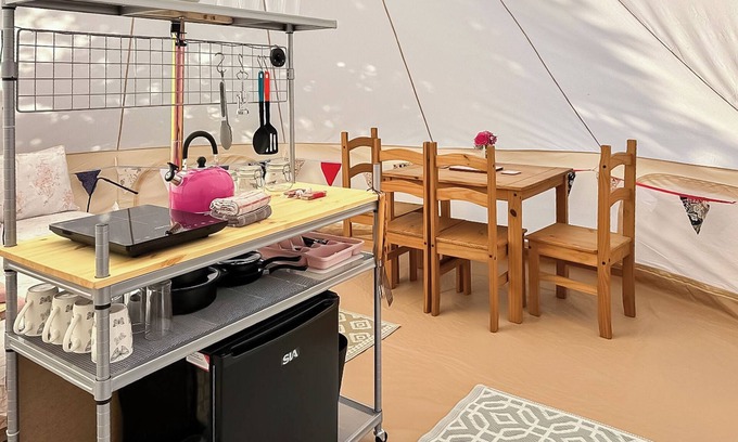 Aldeby Cottage | 0 bedroom accommodation in Aldeby