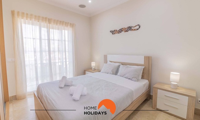 Areias de Sao Joao Apartment | #013 Oliveira by Home Holidays