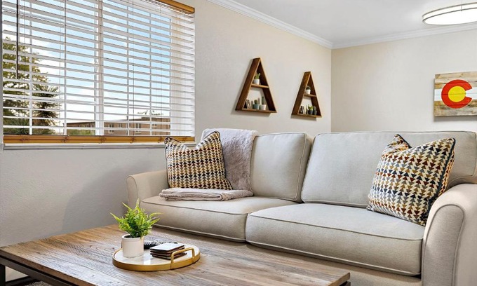 Englewood Apartment | 1 1 Bright Corner Unit Walkability & Close to Hospitals