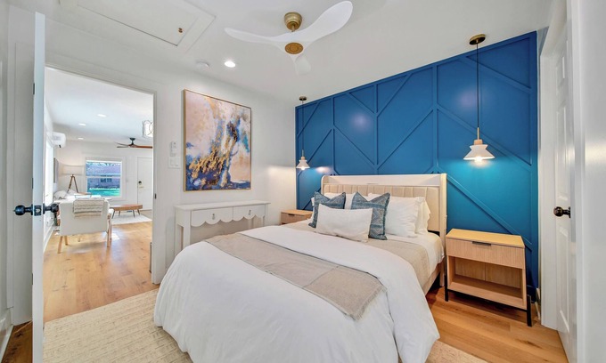 Houston House | 1 Bed/1 Bath 4 Miles from IAH/Kingwood/Humble