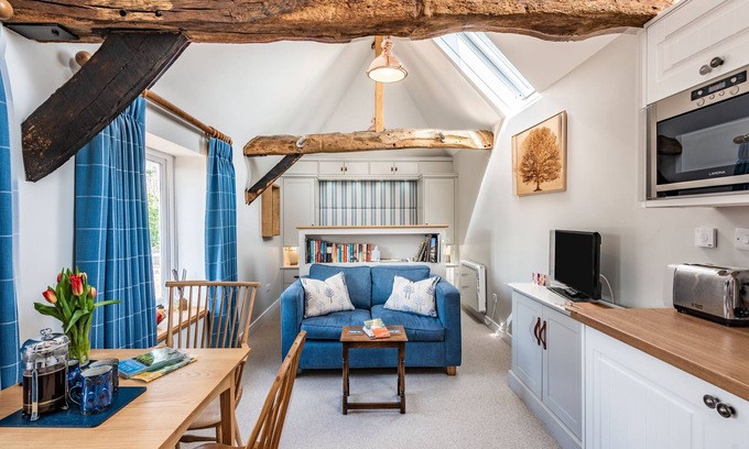 West Chiltington Cottage | 1 bedroom accommodation in West Chiltington