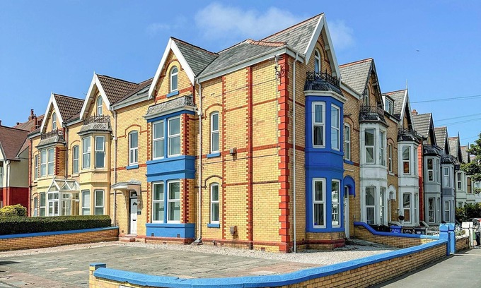 Lytham St. Anne's Apartment | 1 bedroom accommodation in Lytham St Annes