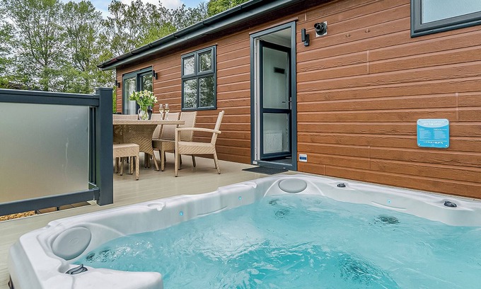Pentney Ski Chalet | 1 bedroom accommodation in Pentney, King’s Lynn