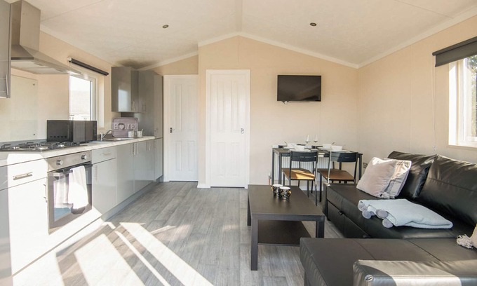 Kilwinning Cottage | 1 bedroom accommodation in Kilwinning